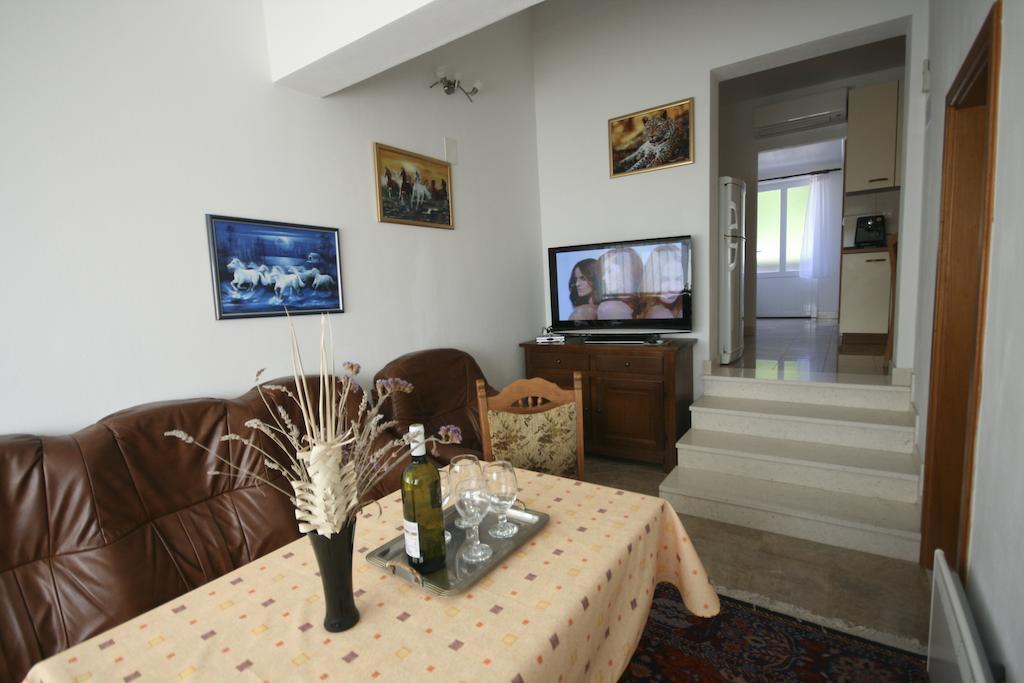 Apartments Ivancevic Medvinjak Room photo